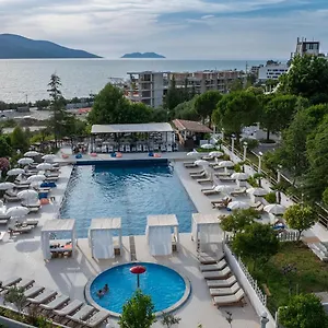 Edva 4*, Radhimë Albania