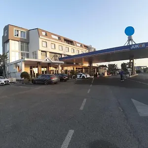 Liss 2 Hotel Lezhë