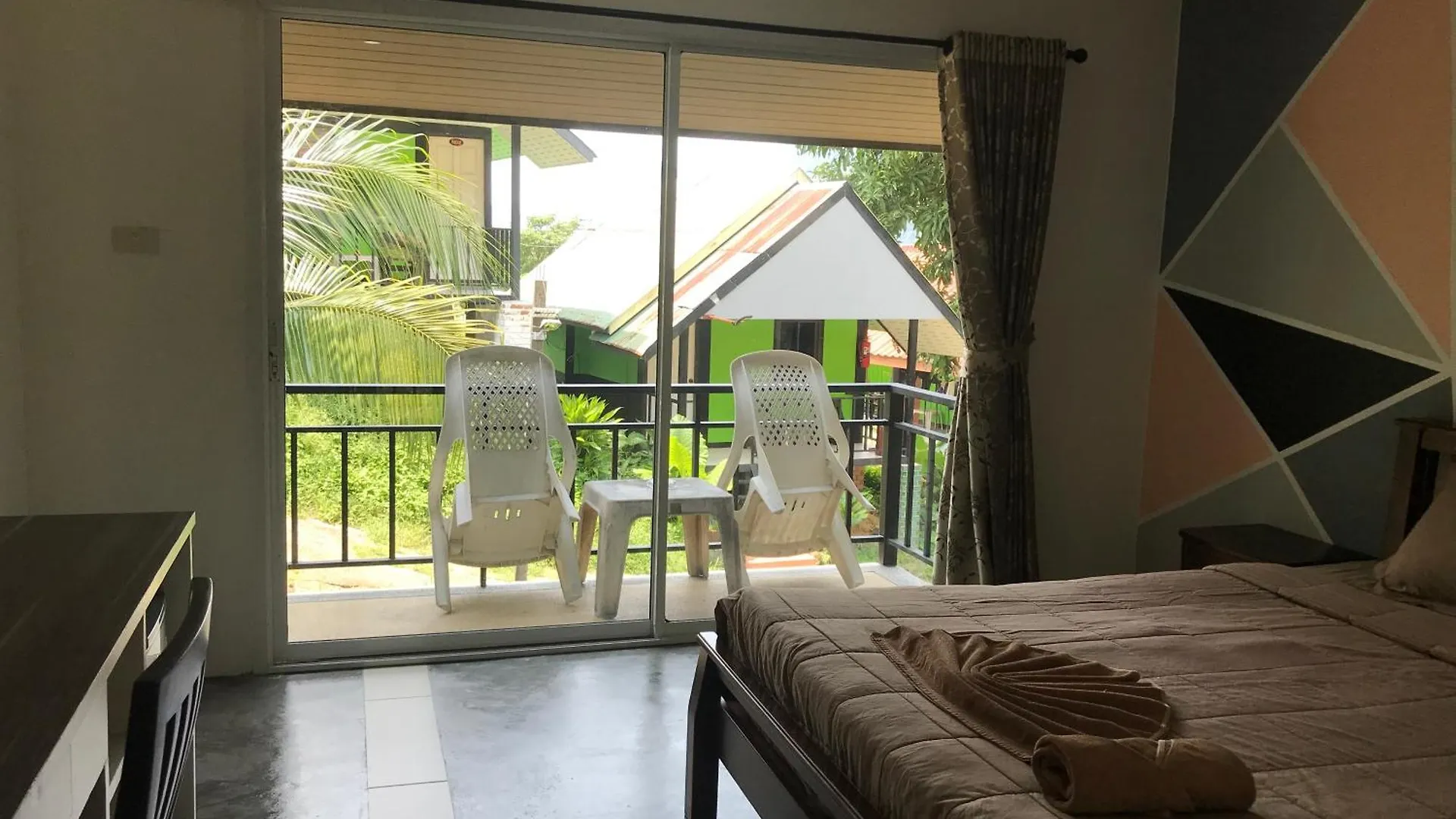 Pp Midnight Hotel Ko Phi Phi