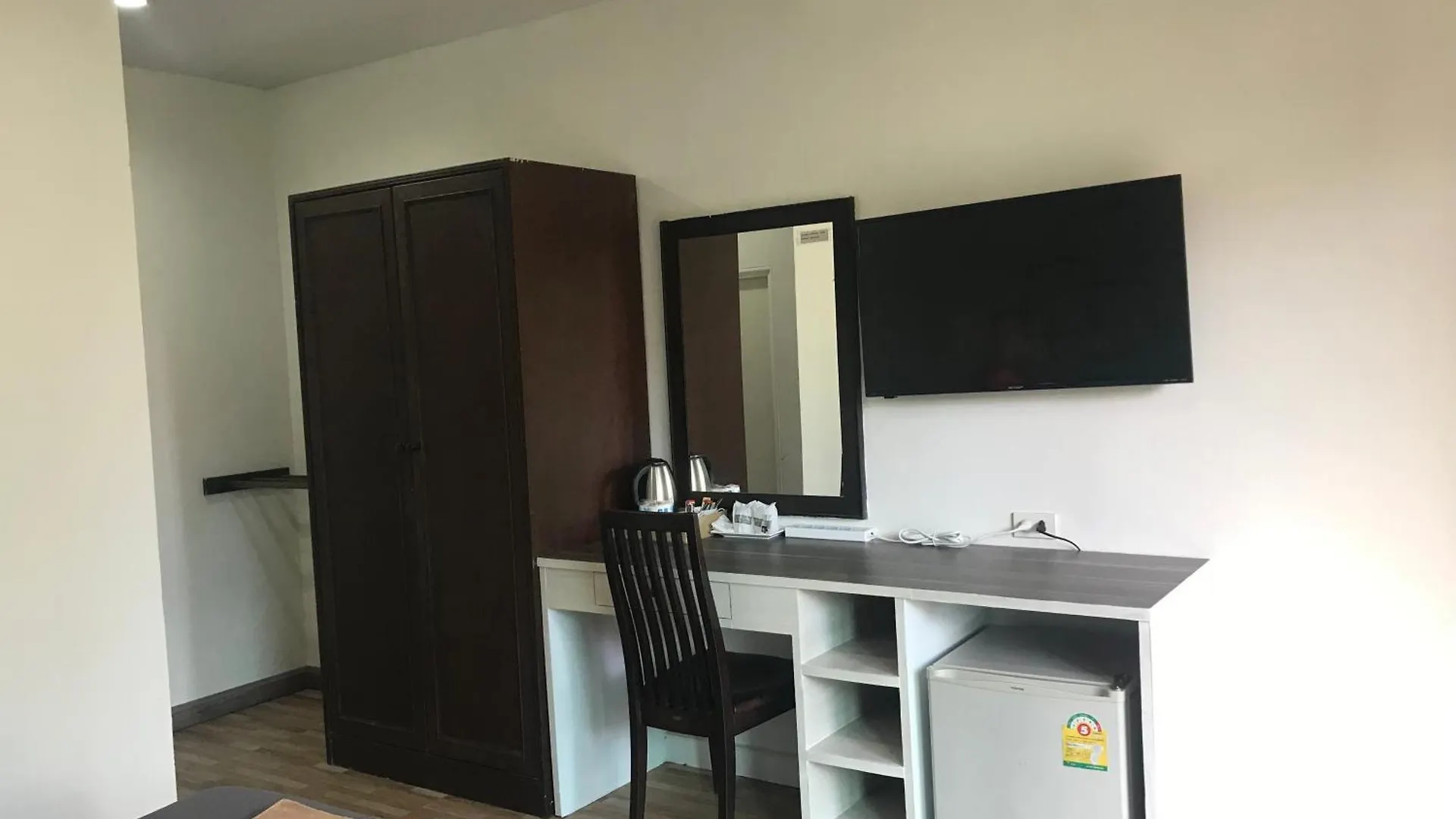Pp Midnight Hotel Ko Phi Phi